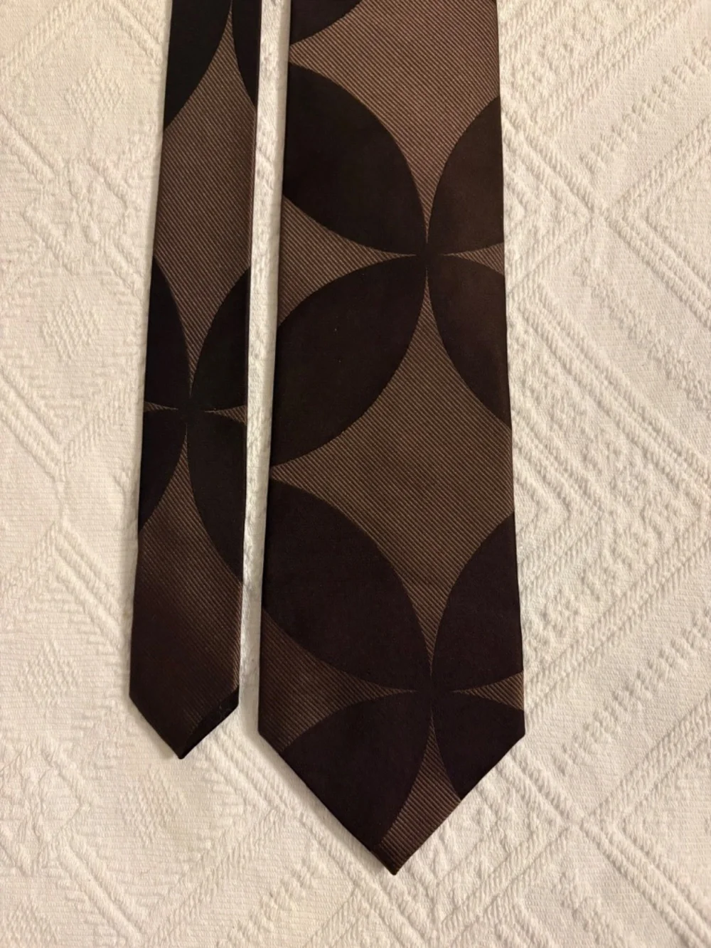 BCBG Attitude 100% Silk Geometric Retro Patterned Necktie Brown